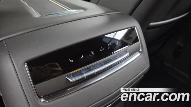 Cadillac Escalade 2021 — Photo 29/41