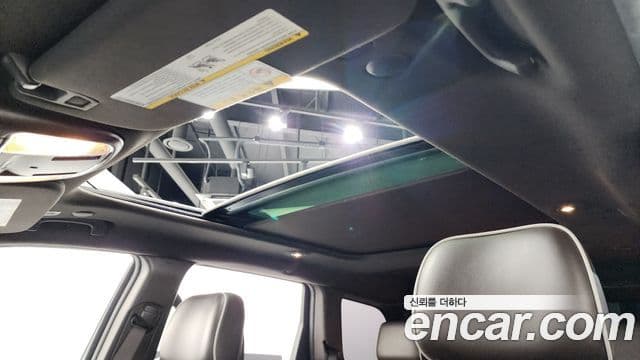 Jeep Grand Cherokee 2019 — Фото 17/20