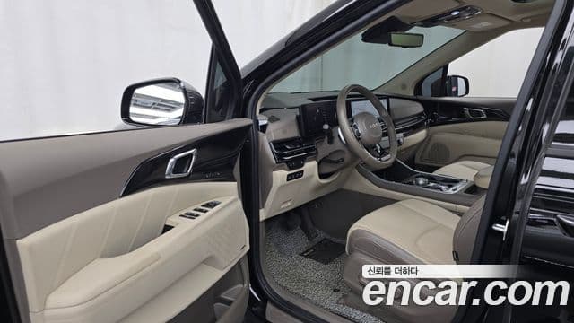 Kia Carnival 2024 — Фото 10/20