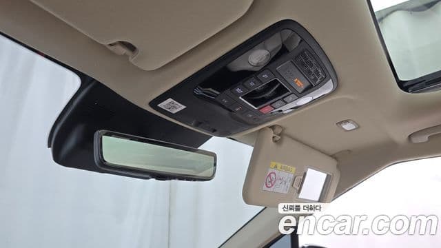 Kia Carnival 2024 — Фото 20/20