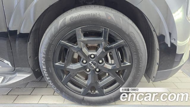 Kia Carnival 2024 — Şəkil 3/36