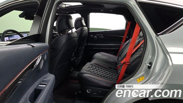 Genesis GV80 Coupe 2024 — Фото 12/20