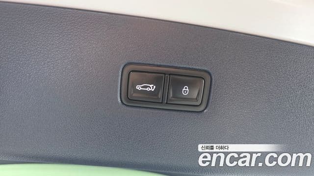 Genesis GV80 Coupe 2024 — Фото 18/20