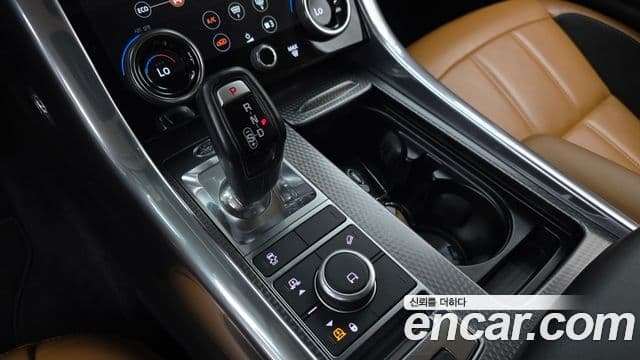 Land Rover Range Rover Sport 2021 — Фото 8/20