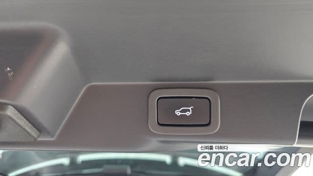 Land Rover Range Rover Sport 2021 — Фото 16/20
