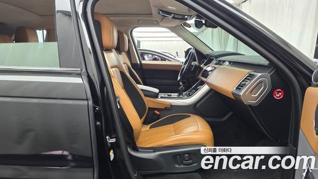 Land Rover Range Rover Sport 2021 — Şəkil 24/32