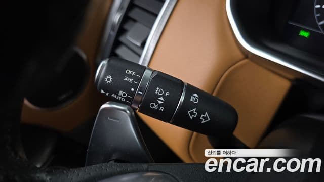 Land Rover Range Rover Sport 2021 — Şəkil 25/32