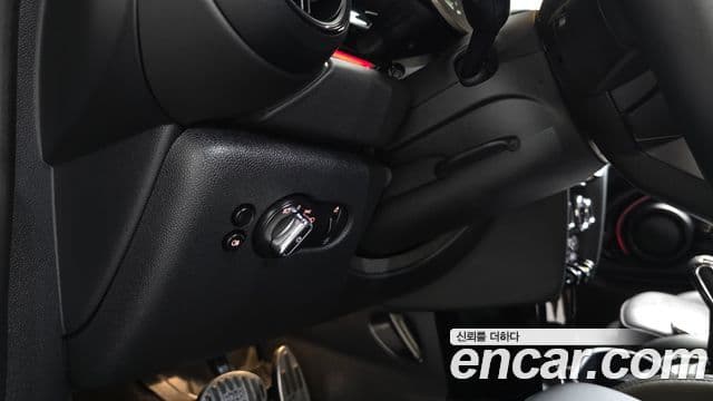 Mini Cooper Electric 2022 — ფოტო 7/31