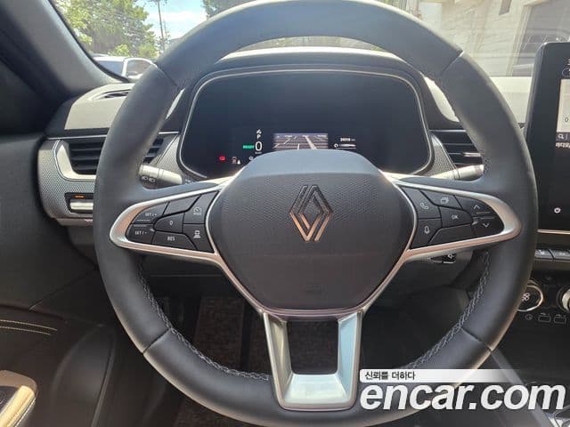 Renault Samsung Arkana 2025 — Фото 13/17