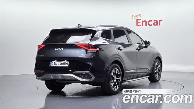 Kia Sportage 2021 — Фото 2/20