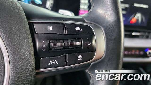 Kia Sportage 2021 — Фото 19/20