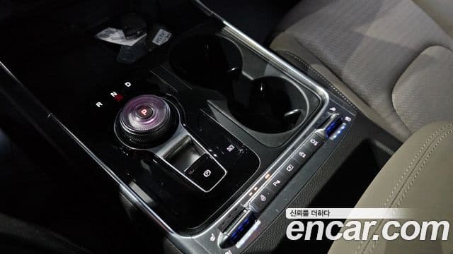 Kia Carnival 2024 — Фото 9/20