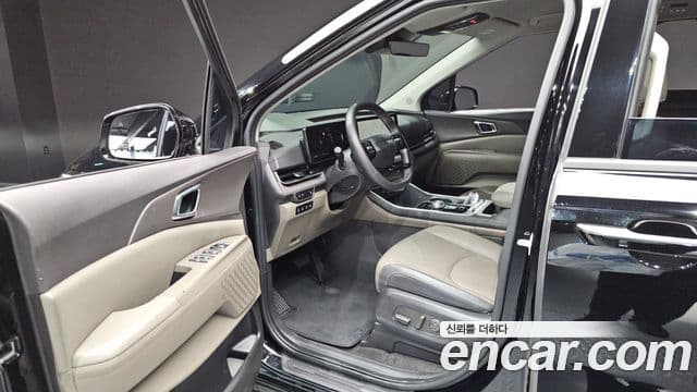 Kia Carnival 2024 — Фото 10/20