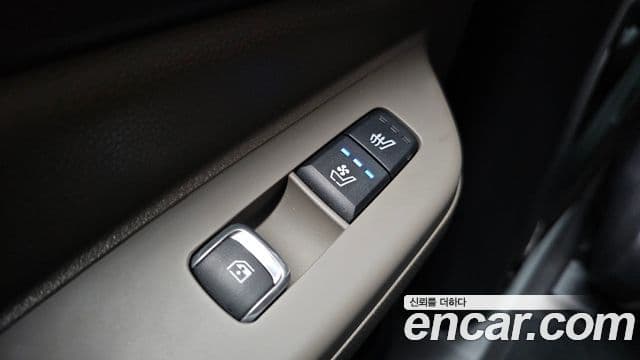Kia Carnival 2024 — Photo 3/36