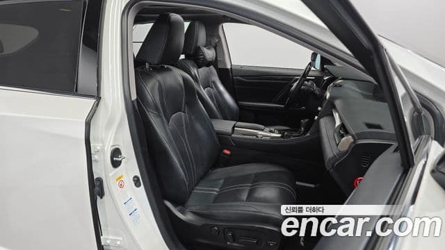 Lexus RX450h 2019 — Photo 10/20