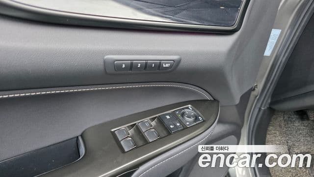 Lexus NX350h 2023 — Photo 4/33