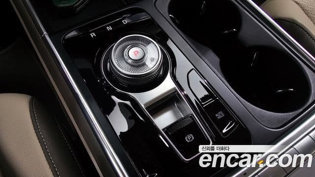 Kia Carnival 2025 — Фото 9/20