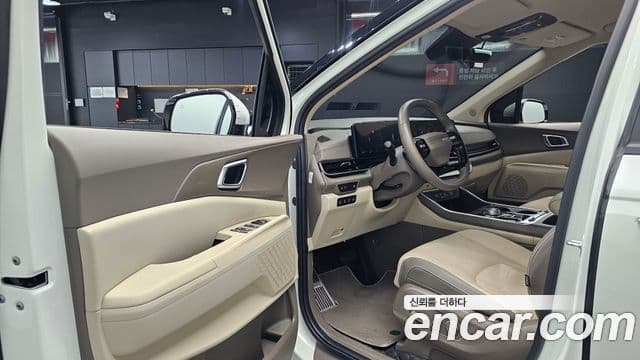 Kia Carnival 2025 — Фото 10/20