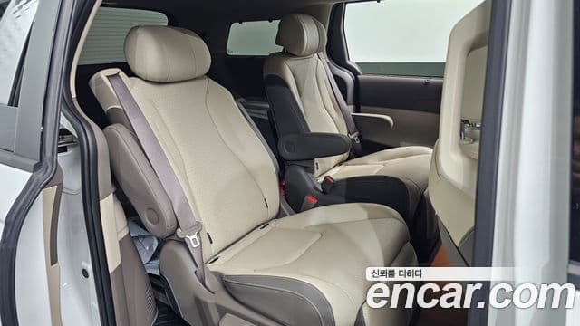 Kia Carnival 2025 — Фото 12/20