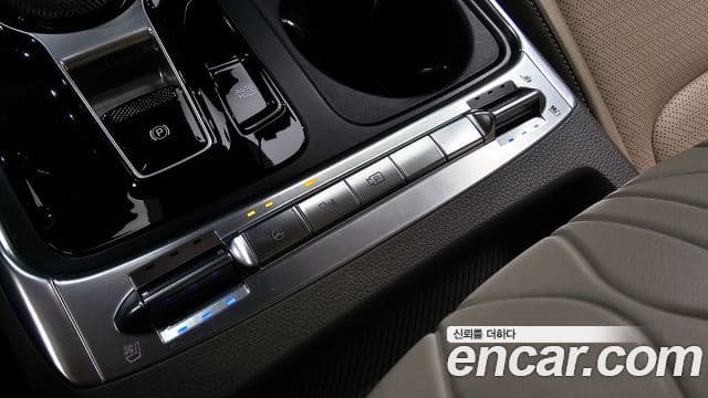 Kia Carnival 2025 — Фото 20/20