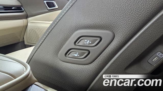 Kia Carnival 2025 — Şəkil 11/36