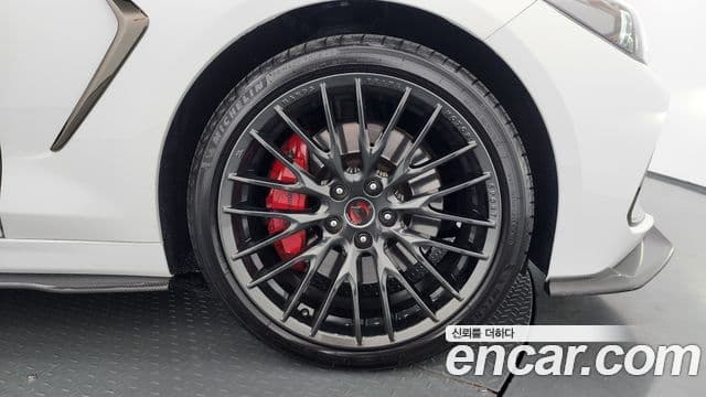 Genesis G70 2019 — ფოტო 1/38