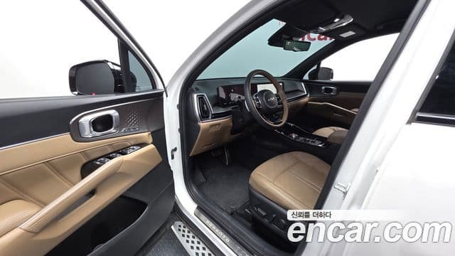Kia Sorento 2023 — Фото 10/20
