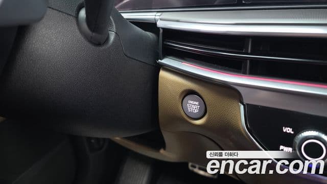Kia Sorento 2023 — Photo 23/36