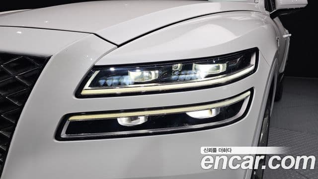 Genesis GV80 2022 — ფოტო 10/35