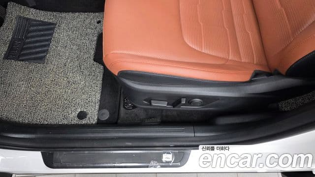 Kia Sportage 2025 — Şəkil 12/34