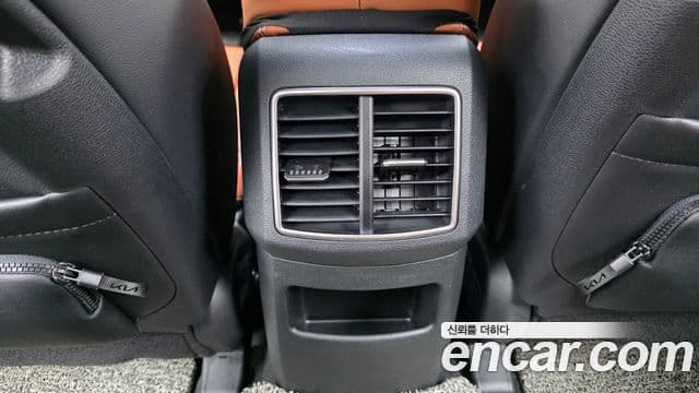 Kia Sportage 2025 — Şəkil 29/34