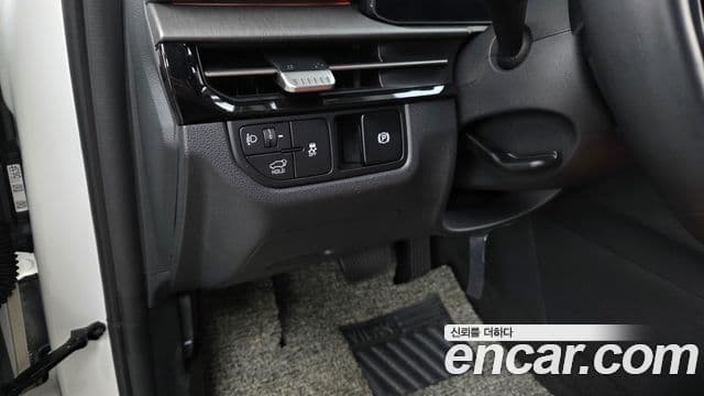 Kia Sportage 2025 — Şəkil 6/34