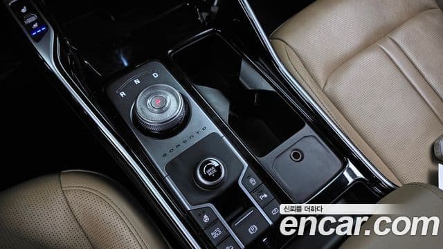 Kia Sorento 2024 — Фото 9/20