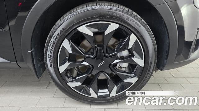 Kia Sorento 2024 — ფოტო 10/33