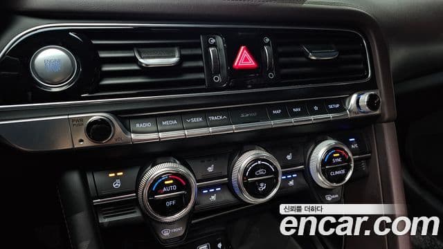 Genesis G70 2018 — ფოტო 36/37