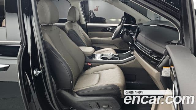 Kia Carnival 2024 — Фото 11/20