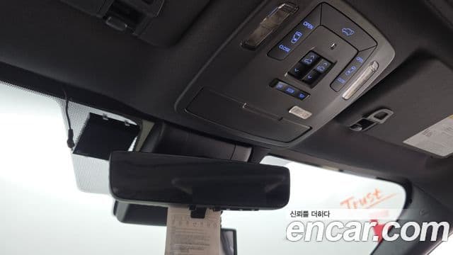 Toyota Sienna 2023 — Фото 20/20