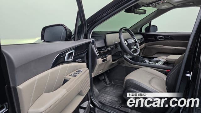 Kia Carnival 2025 — Фото 10/20