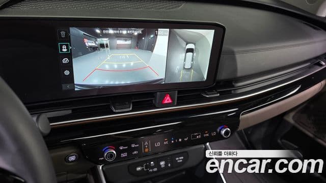 Kia Carnival 2025 — Фото 16/20