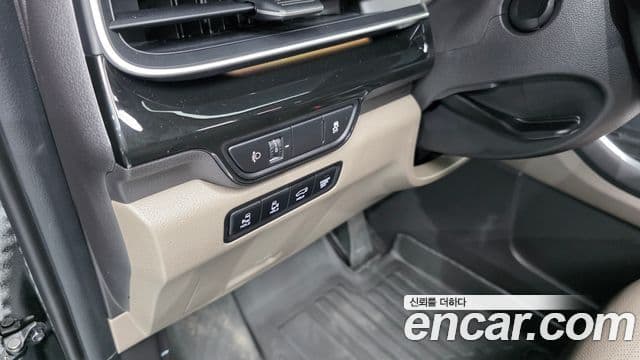 Kia Carnival 2025 — Фото 17/20