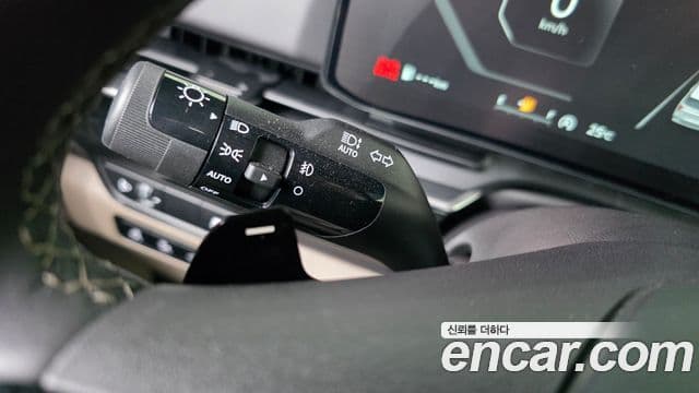 Kia Carnival 2025 — Фото 19/20
