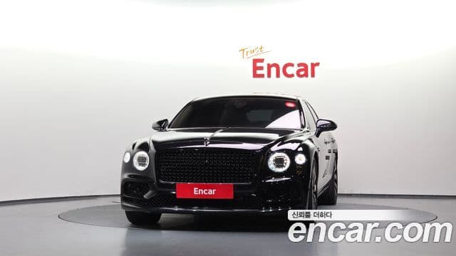 Bentley Flying Spur 2021 — Фото 2/20