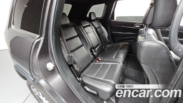 Jeep Grand Cherokee 2019 — Фото 11/20