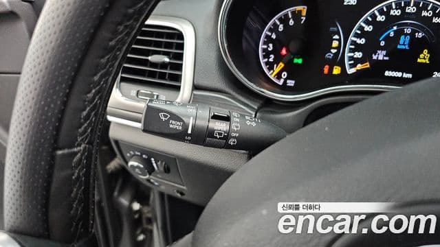 Jeep Grand Cherokee 2019 — Фото 19/20