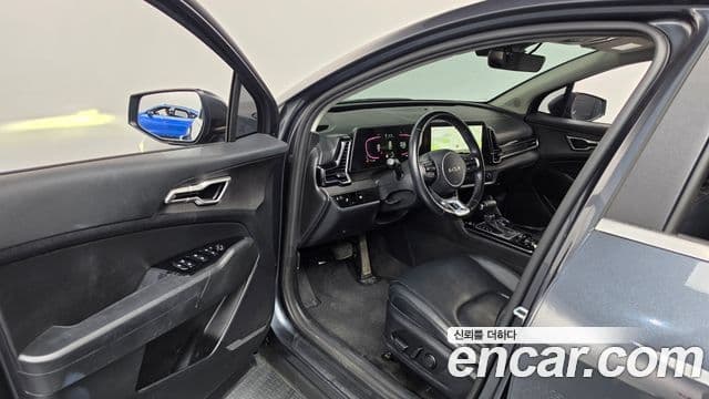 Kia Sportage 2021 — Фото 10/20