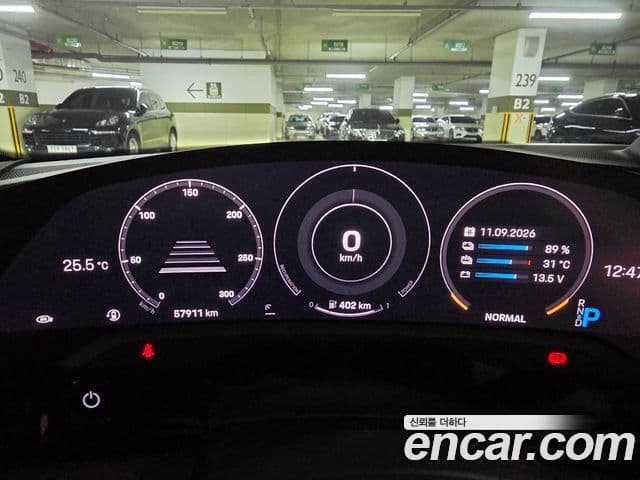Porsche Taycan 2022 — Photo 16/19