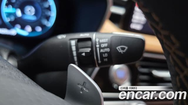 Genesis G70 2022 — ფოტო 18/34