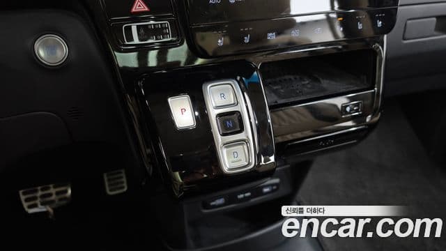Hyundai Staria 2021 — Фото 9/20