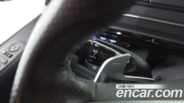 Hyundai Staria 2021 — ფოტო 35/37