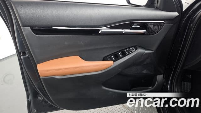 Kia Seltos 2025 — ფოტო 13/32